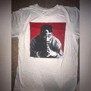 Poetic Justice Tupac Red and White Short Sleeve Graphic Tee Size S Unisex